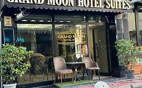 Grand Moon Hotel Suites